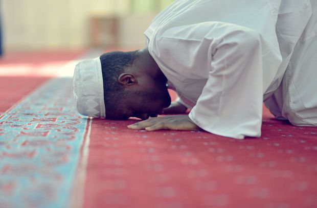 La adoración en el Islam es un fin sí misma, y no un medio con el cual se alcanza un cometido concreto.