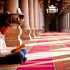 La esencia del Islam es la aceptación de la Divinidad y la sumisión a él, el cumplimiento de sus preceptos y la búsqueda del conocimiento